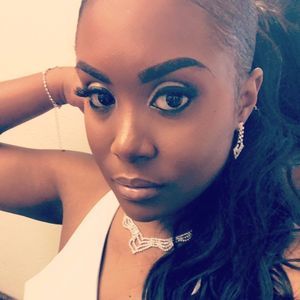 Meet your Posher, Tiffany